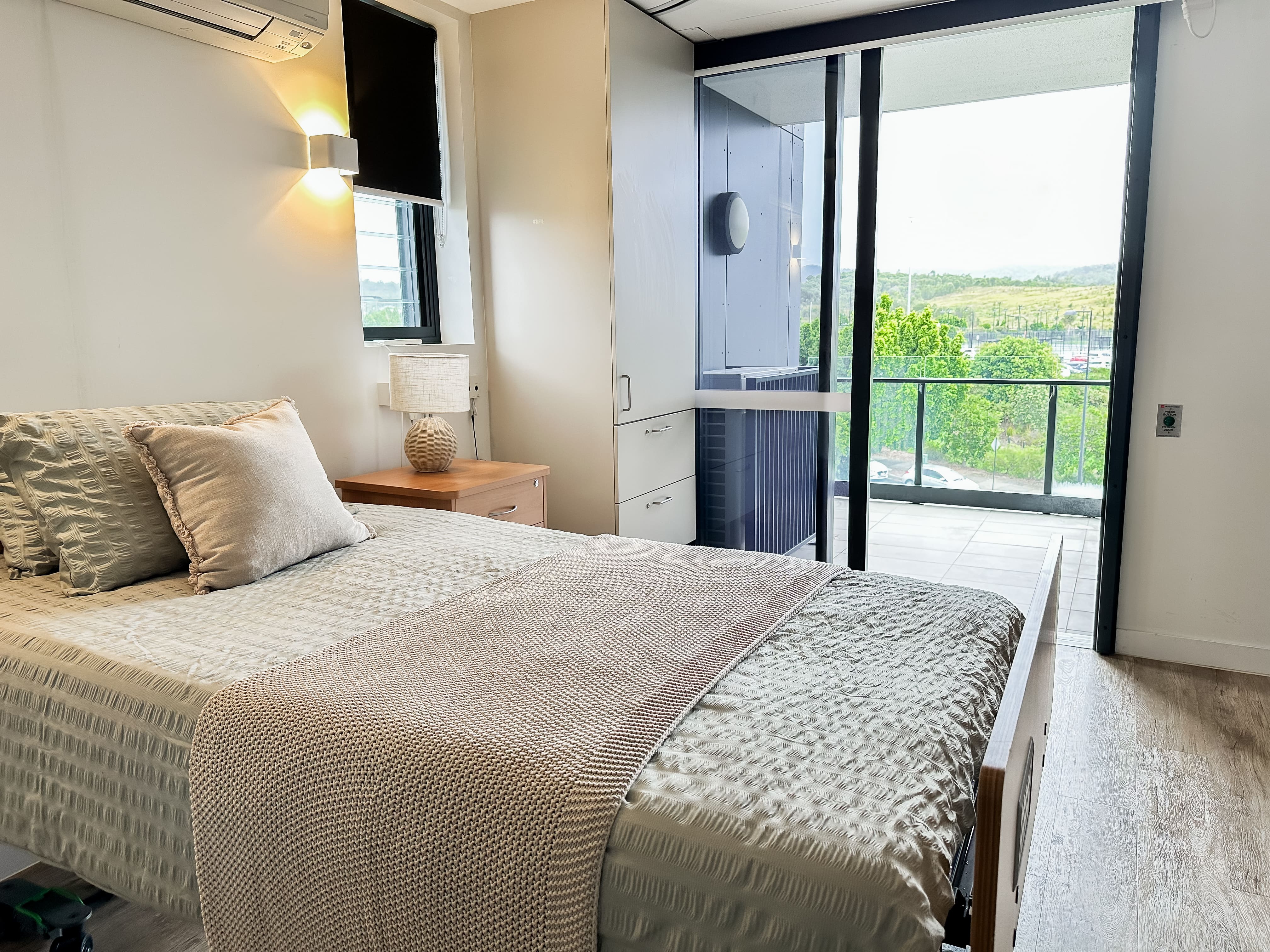 1 Bedroom Apartments, Springfield Central — Home image 5