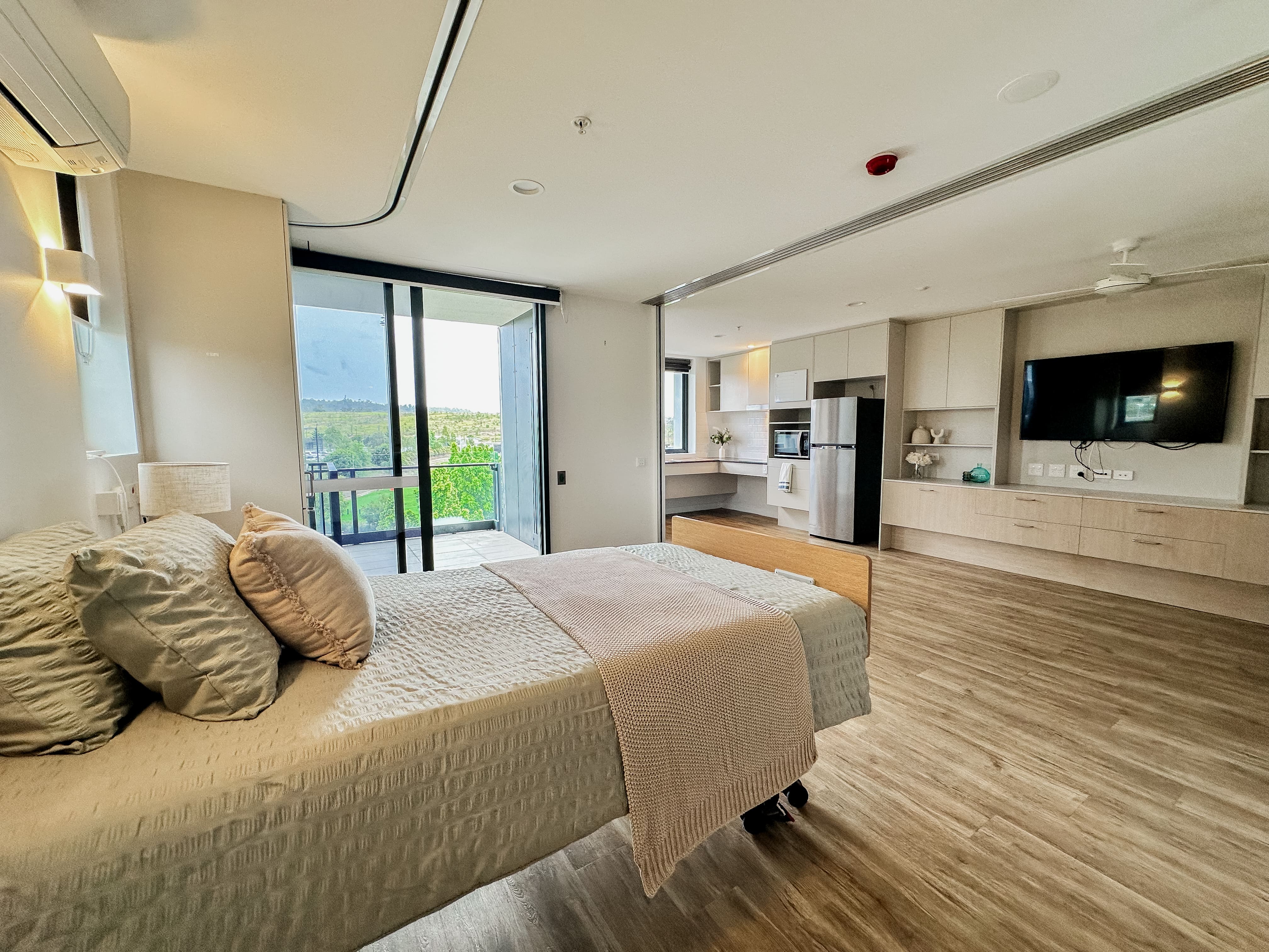 1 Bedroom Apartments, Springfield Central — Home image 6