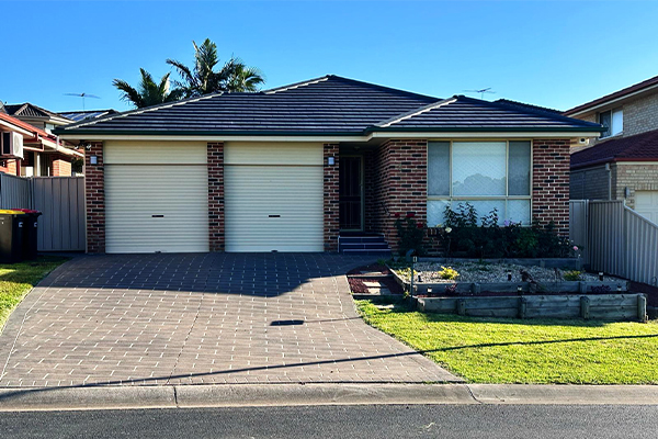 Spacious 4-Bedroom SIL Home Southwest Sydney Prestons Male vacancy — Home image 4