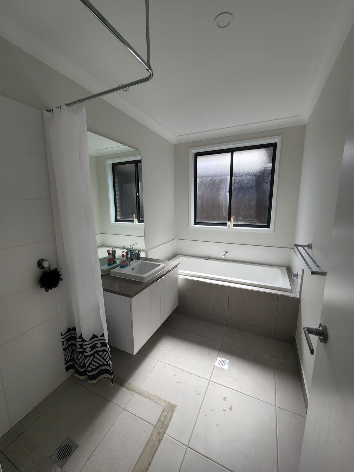 BRAND NEW 3-Bedroom SIL - Calderwood, NSW — Home image 4