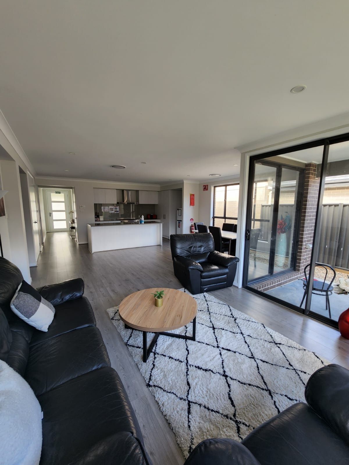 BRAND NEW 3-Bedroom SIL - Calderwood, NSW — Home image 6