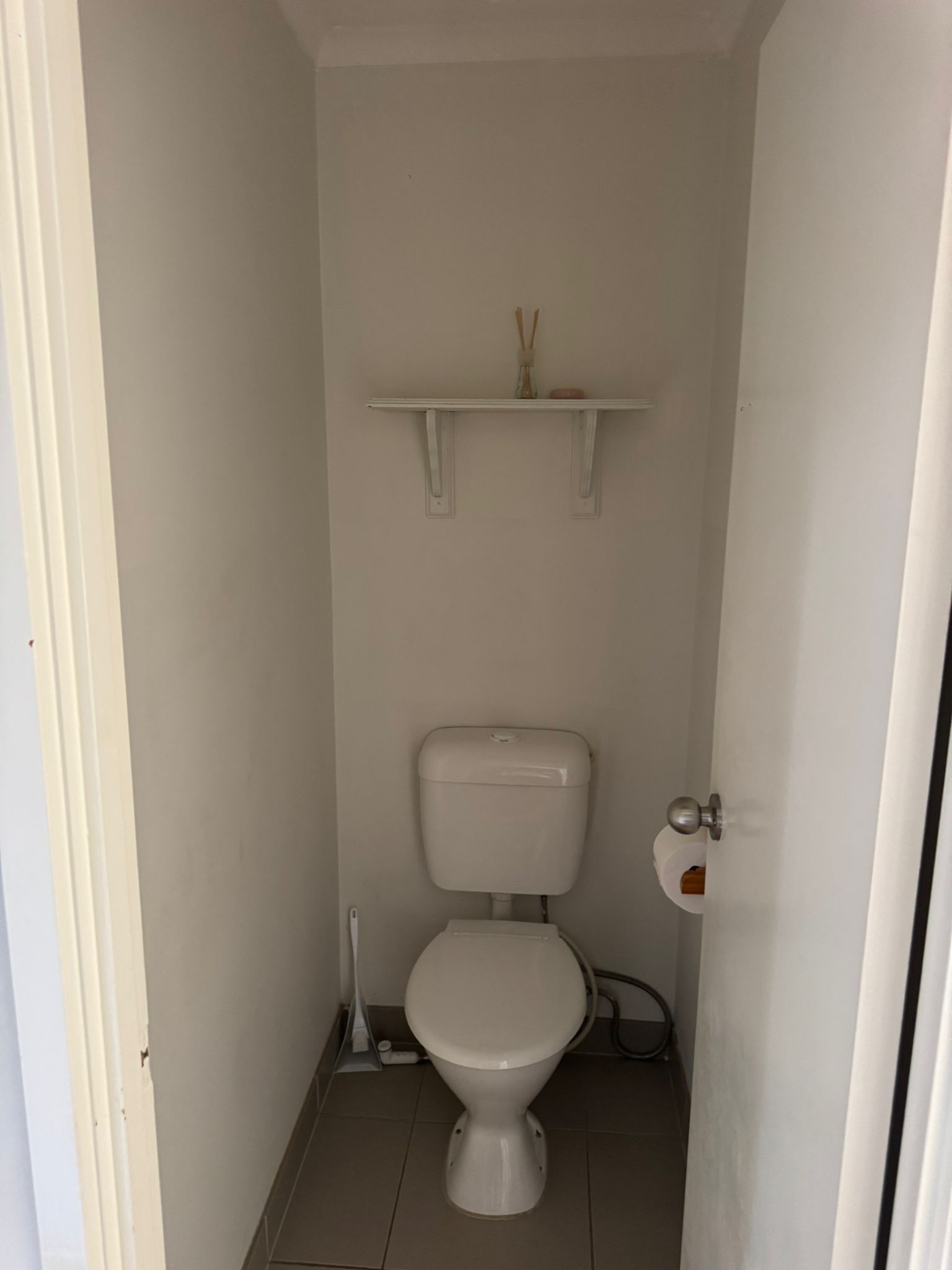 SIL/STA/MTA Quaint house in Hoppers Crossing — Home image 14