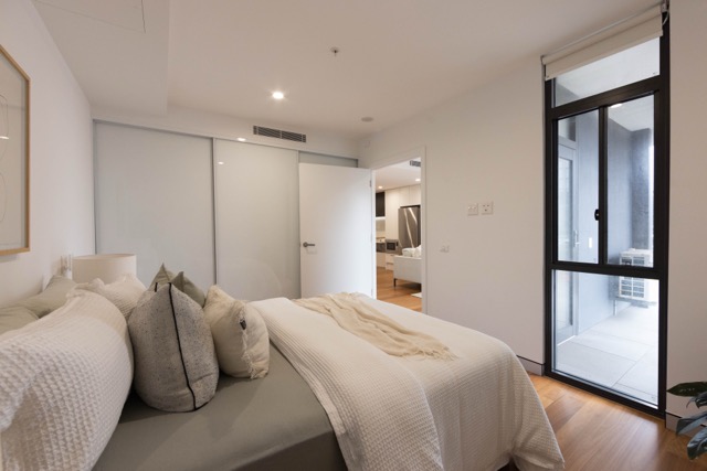 Stella on Hannell - 3 x 1 Bedroom HPS/FA/IL Apartments — Home image 3