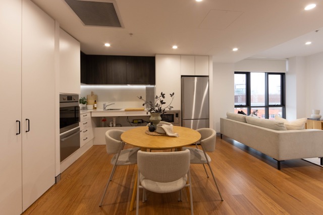 Stella on Hannell - 3 x 1 Bedroom HPS/FA/IL Apartments — Home image 6
