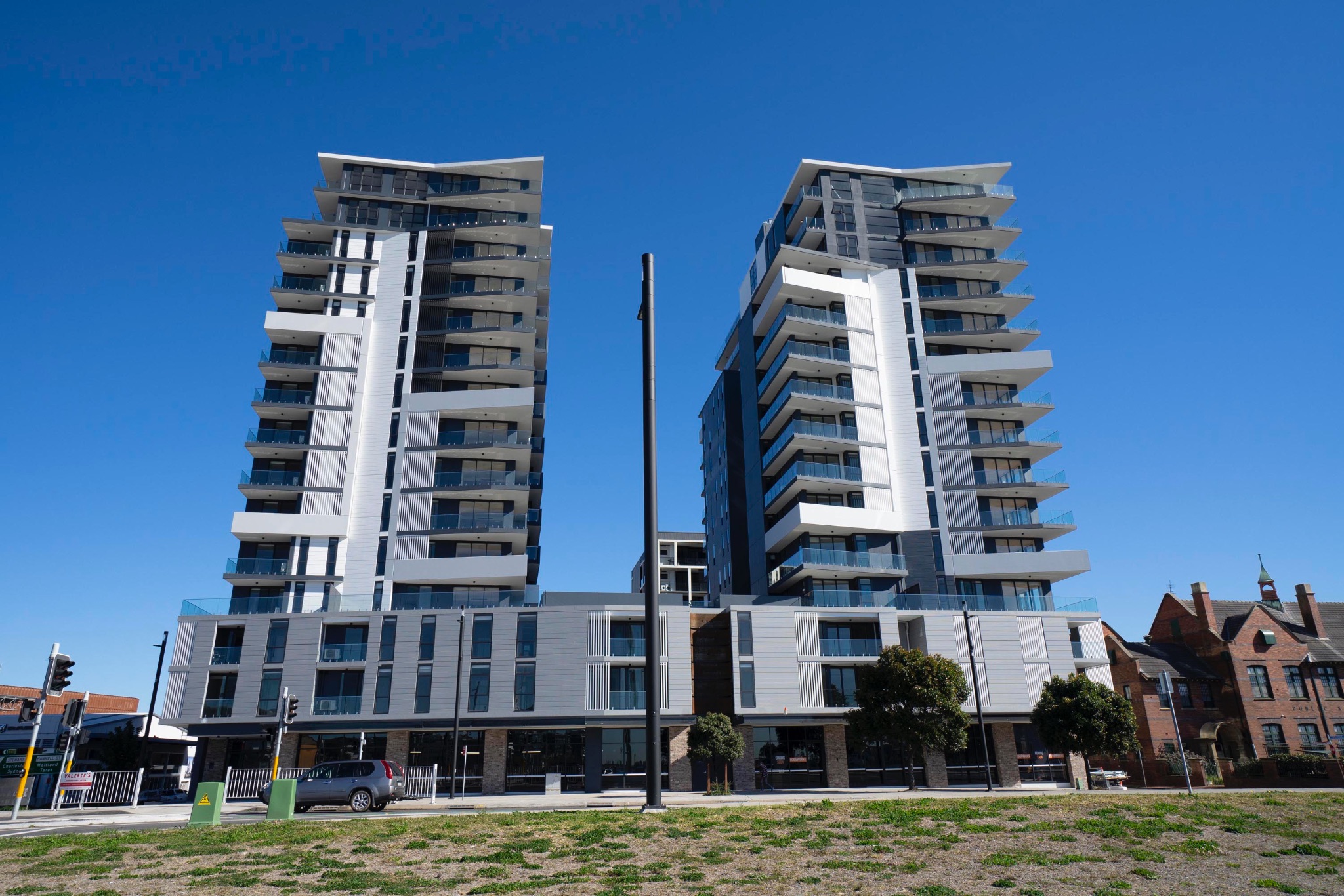 Stella on Hannell - 3 x 1 Bedroom HPS/FA/IL Apartments — Home image 3
