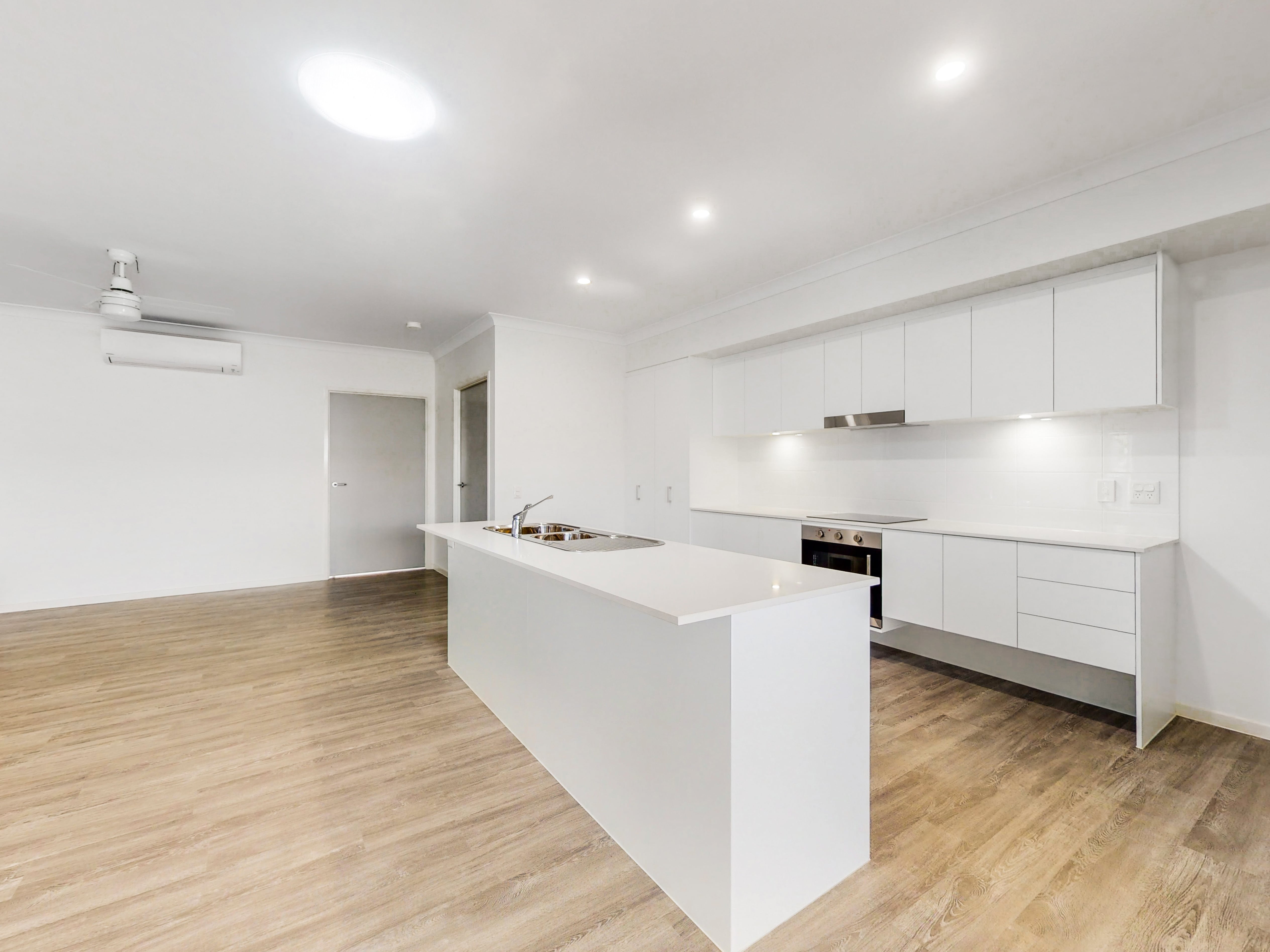 Beautifully Designed SDA Property Available in Ellen Grove 3 Bed, 3 Bath + OOA — Home image 4