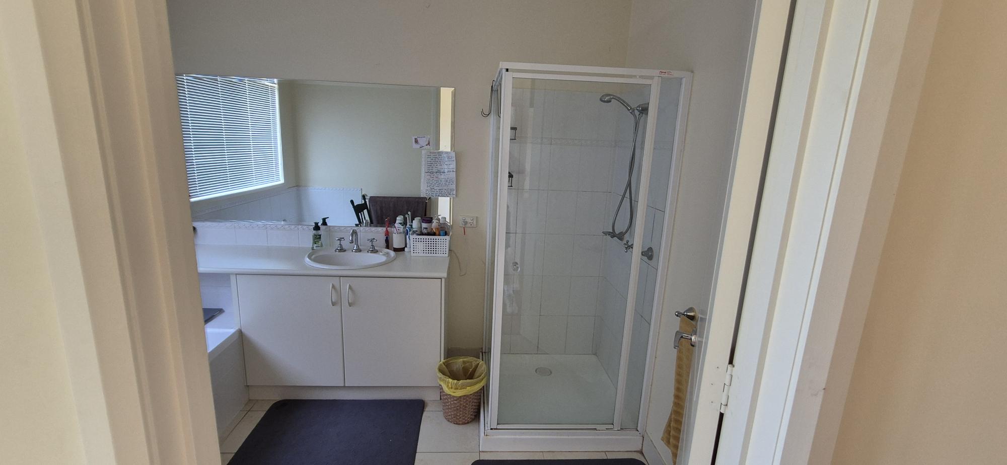Beautiful and Modern SIL Home in Strathfieldsaye — Home image 2