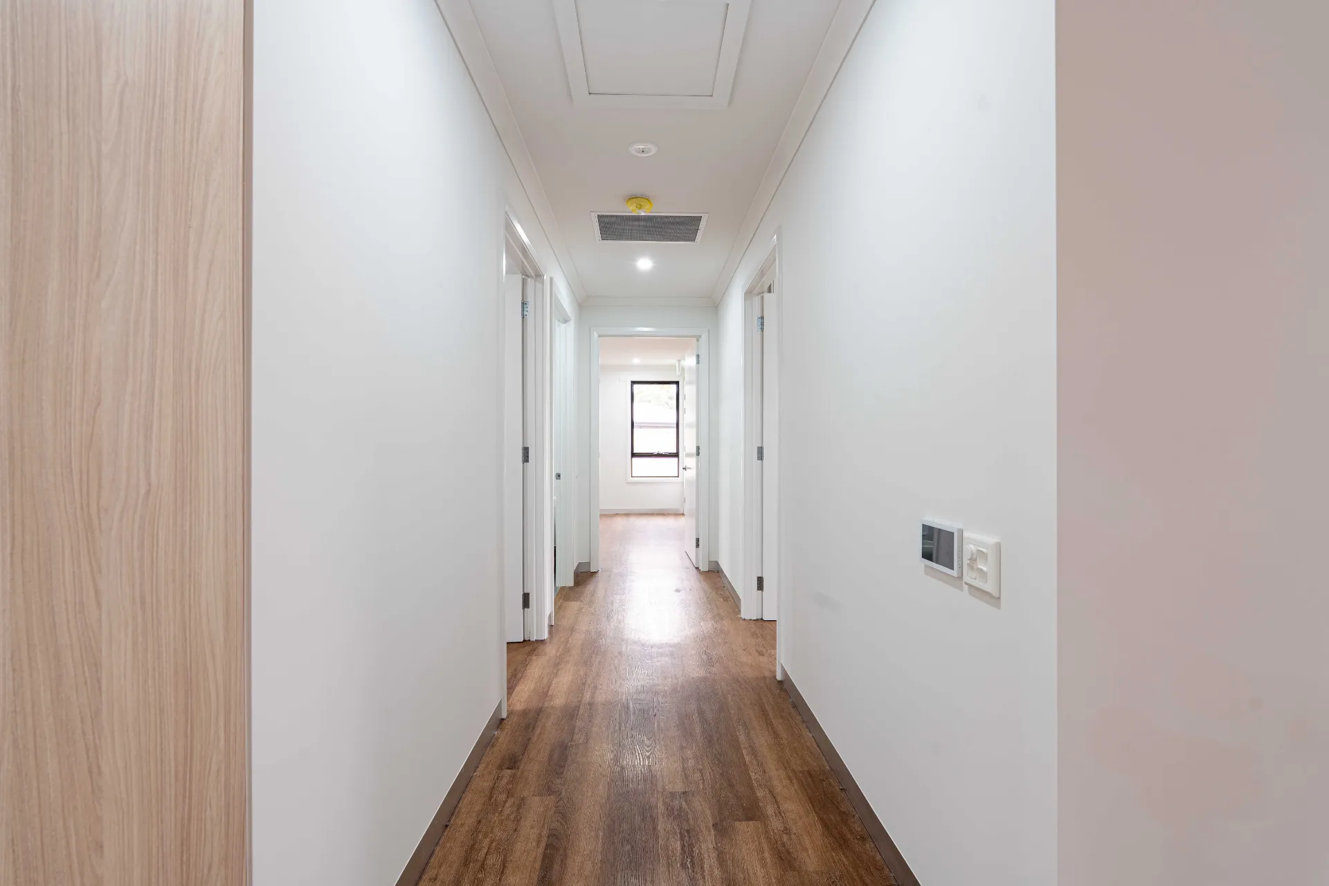 Johnston Road — Home image 6