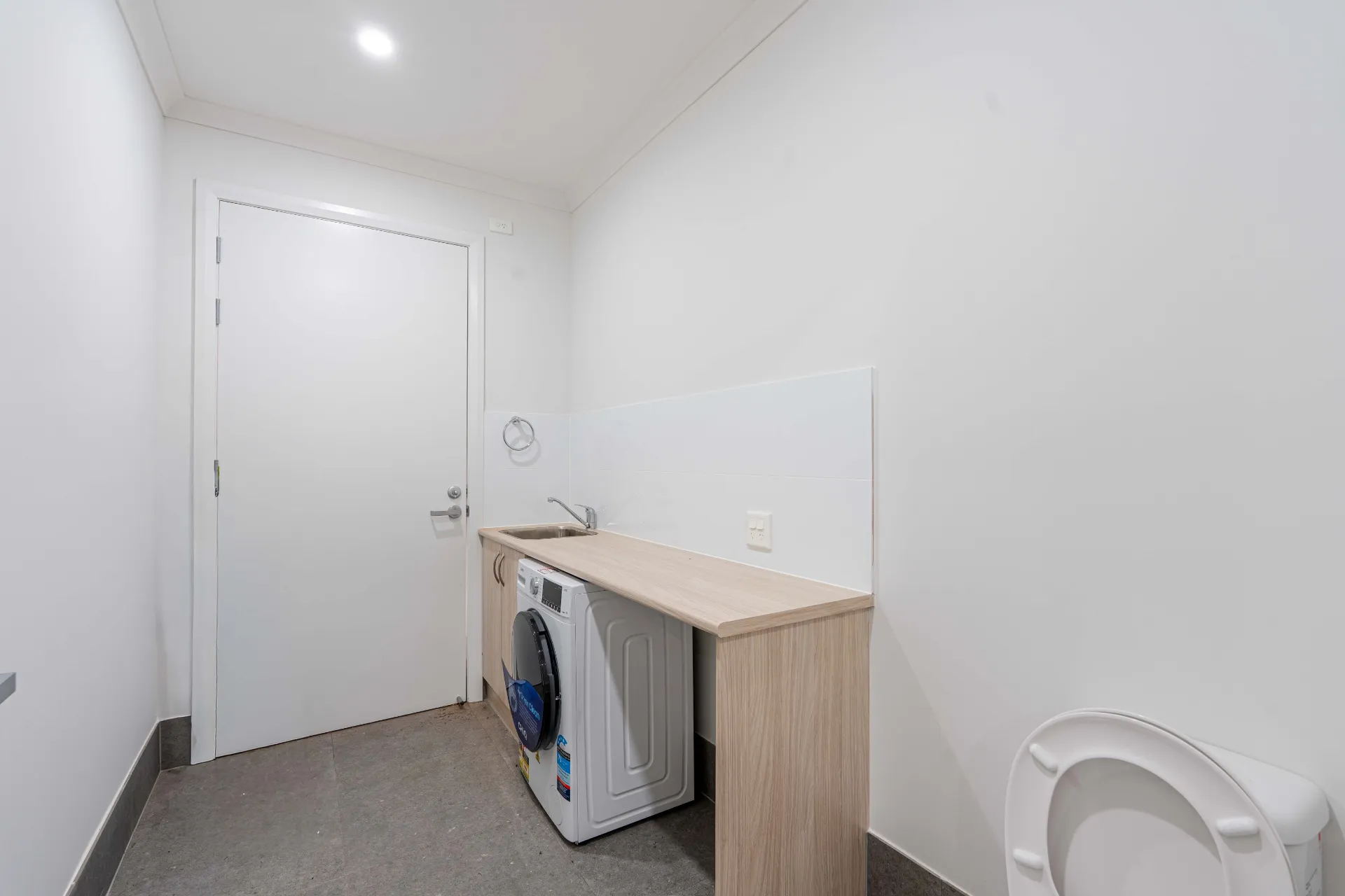 Johnston Road — Home image 10