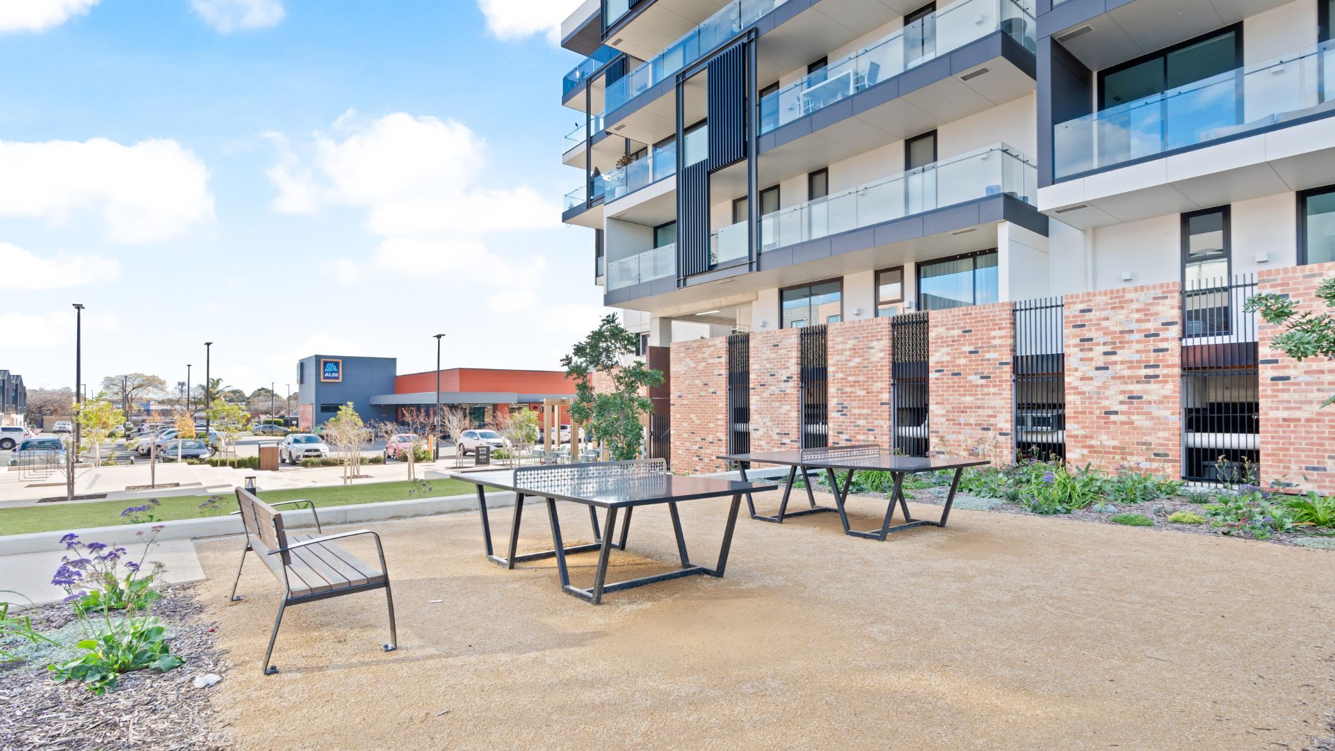 Norwood Green, Norwood — Home image 2