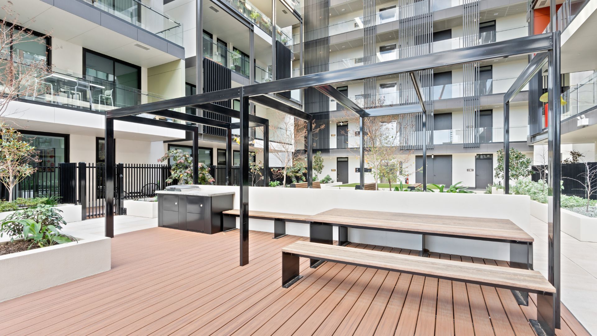 Norwood Green, Norwood — Home image 3