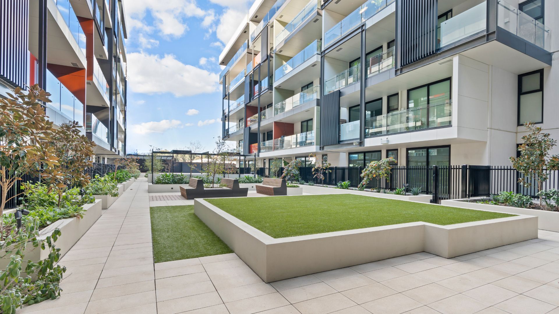 Norwood Green, Norwood — Home image 4