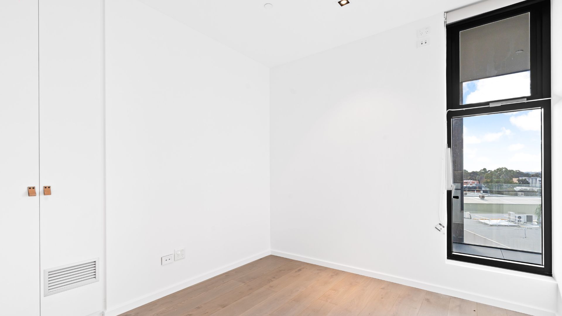 Norwood Green, Norwood — Home image 12