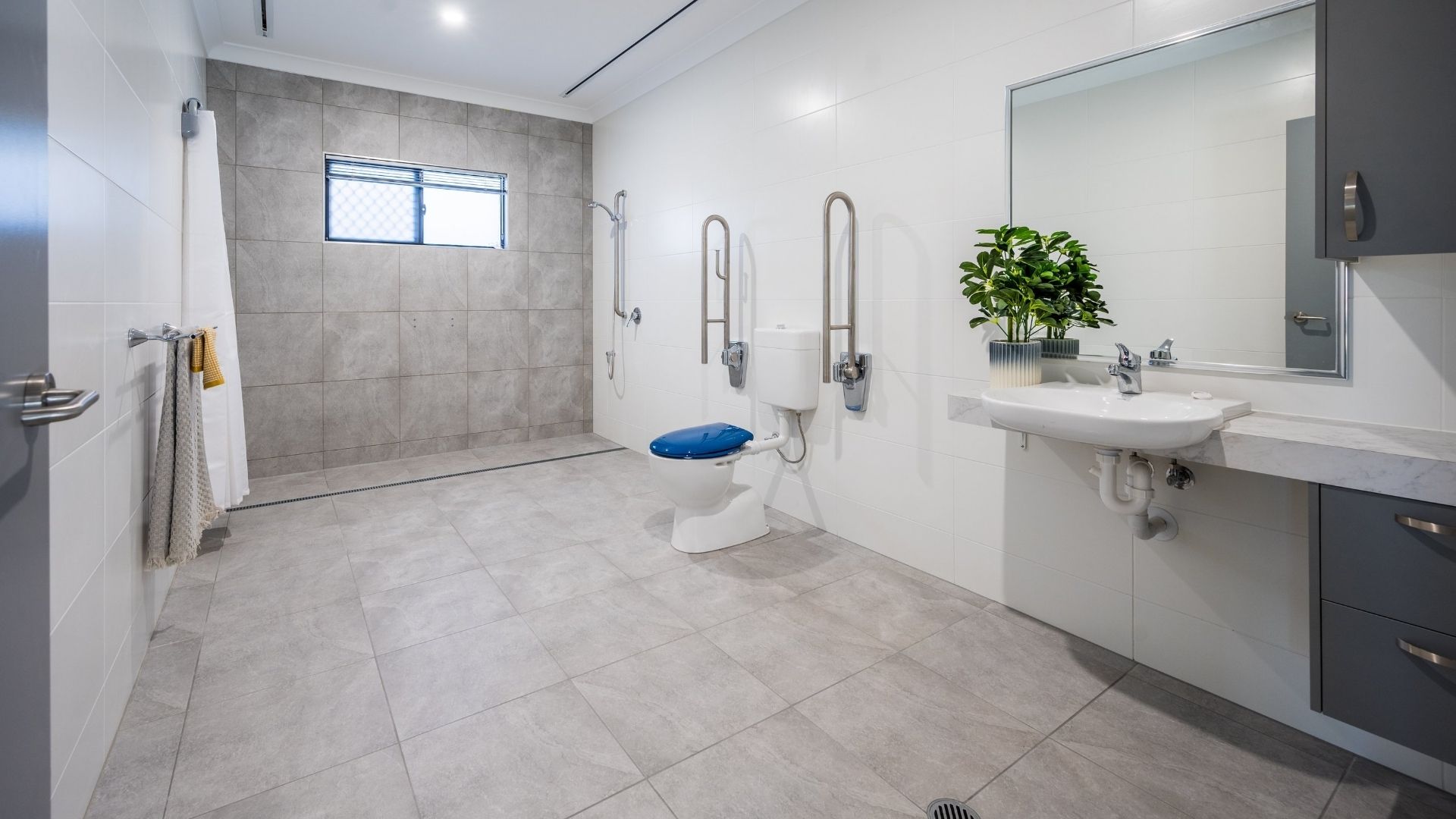 One bedroom available in newly built home Bohle Plains — Home image 3