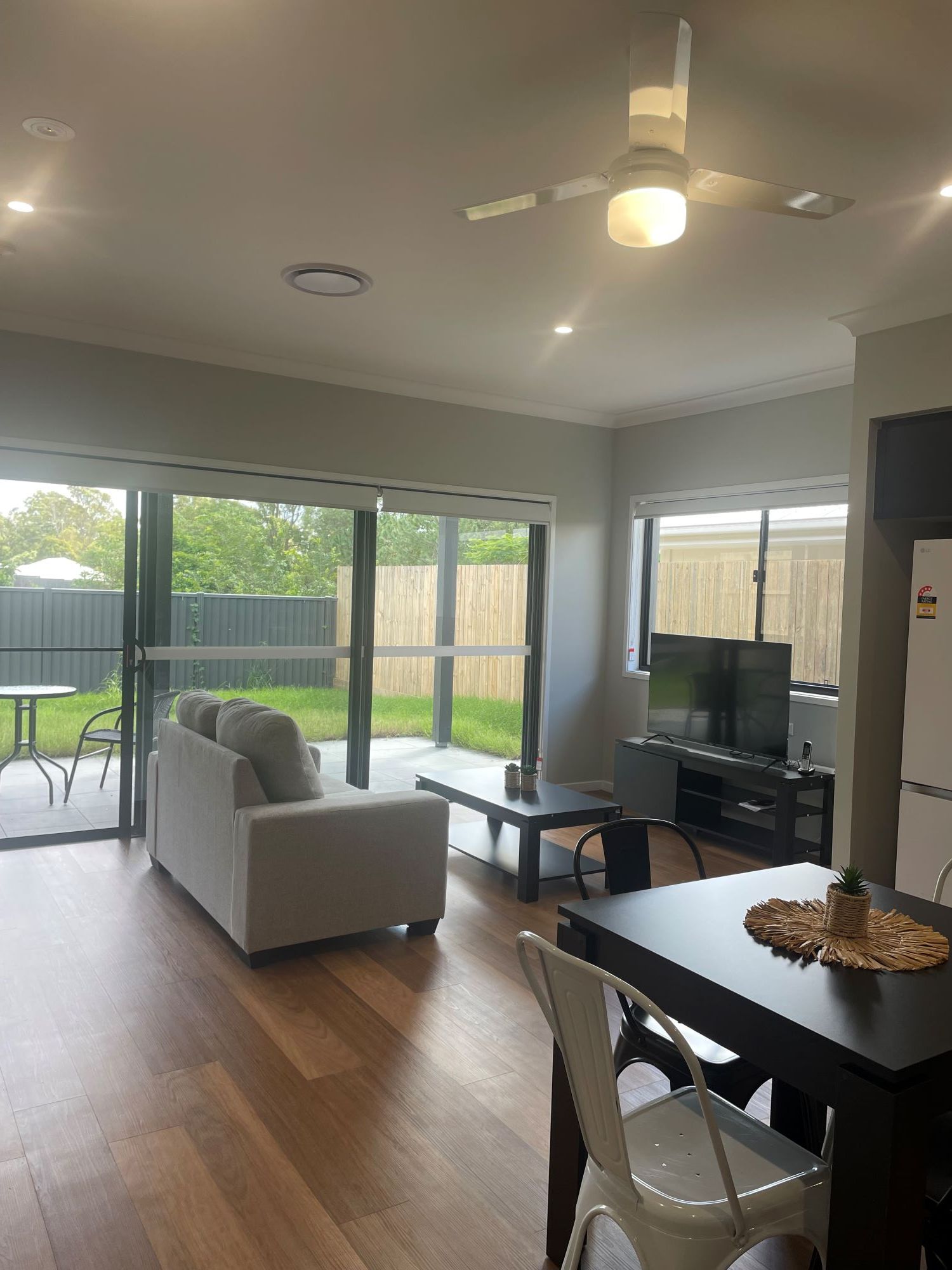 3 Bedroom home with OOA in Heathwood, Queensland — Home image 7