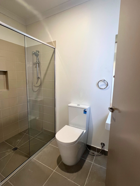 Urban convenience meets Suburban tranquility in Tarneit — Home image 16