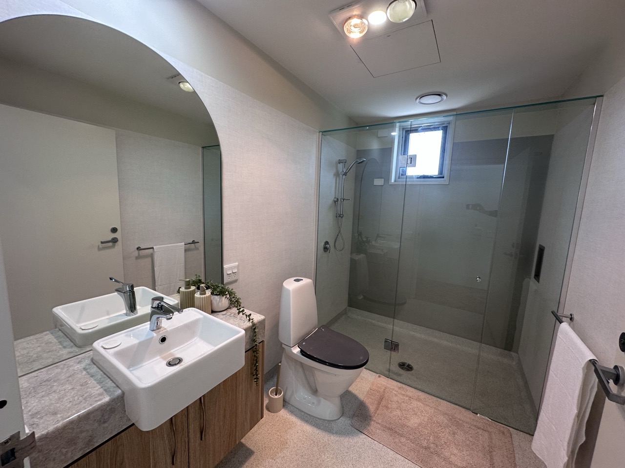 Single Resident Two Bedroom Apartment - SDA High Physical Support — Home image 8