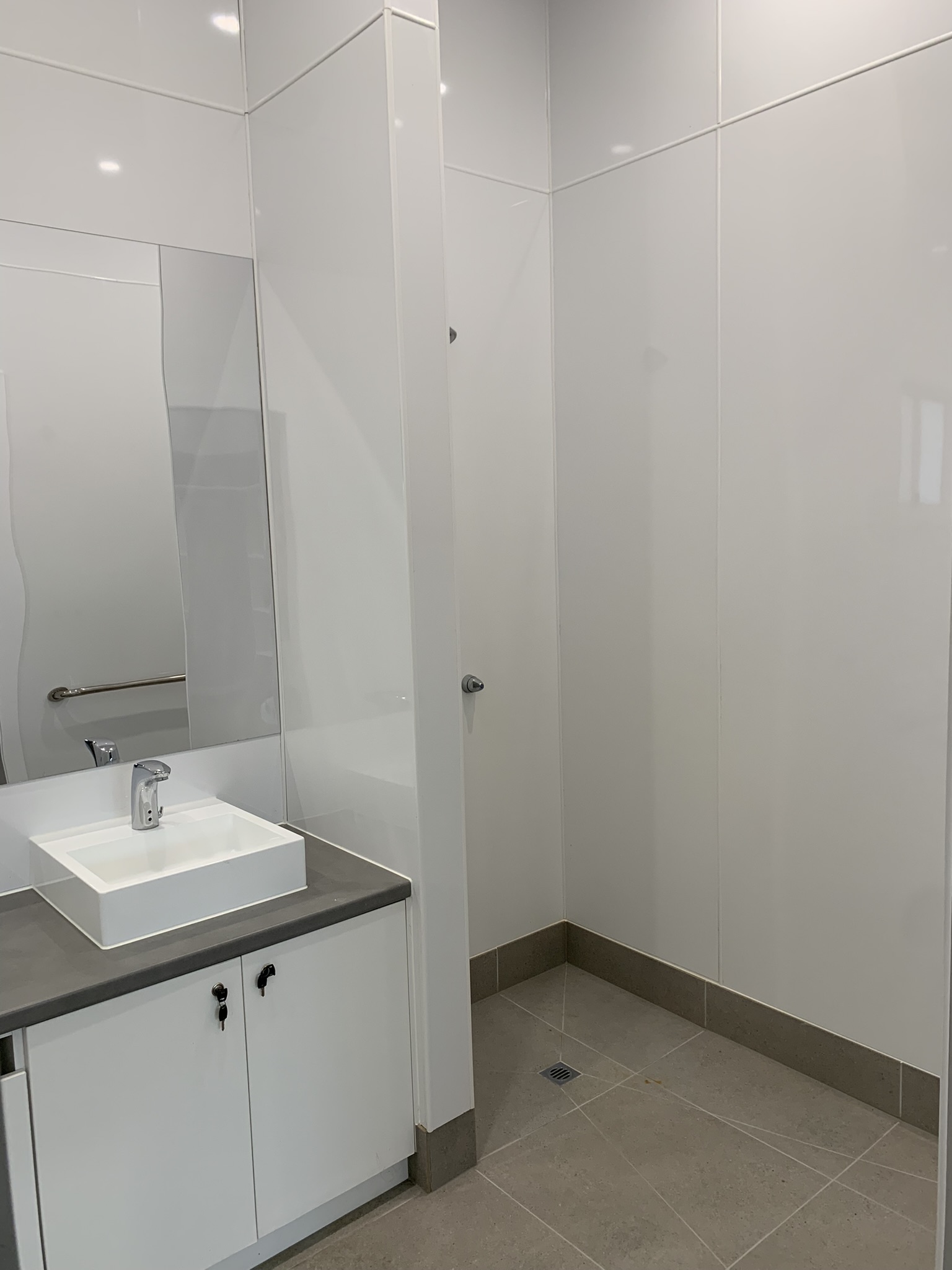  — Home image 11