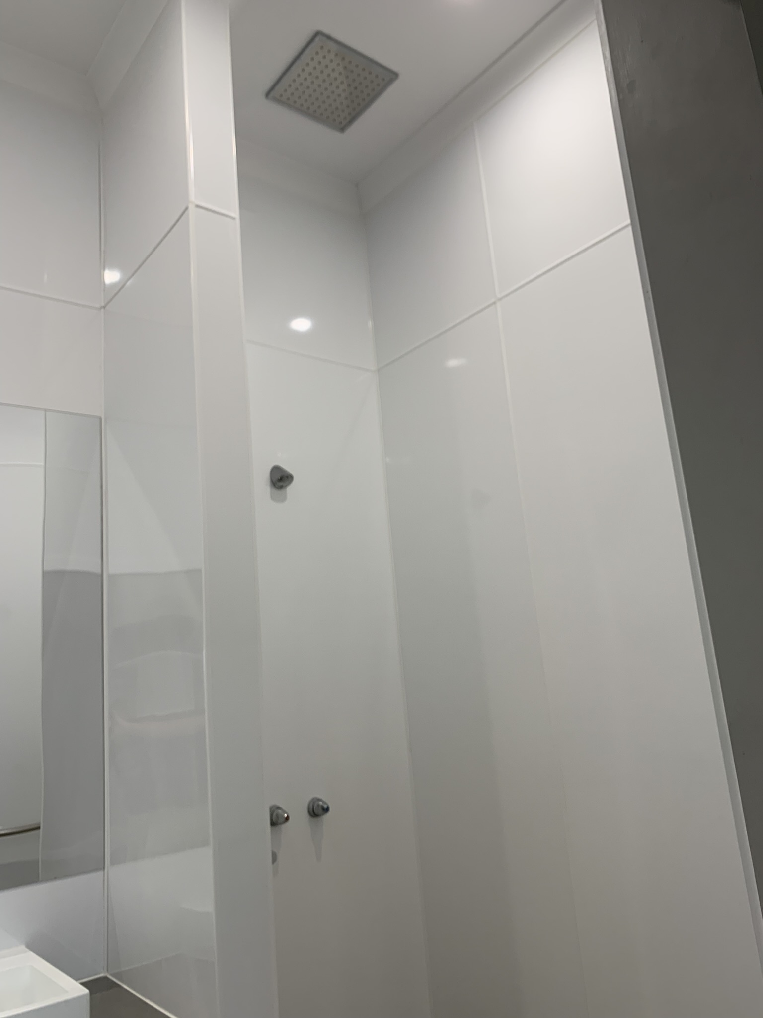  — Home image 6