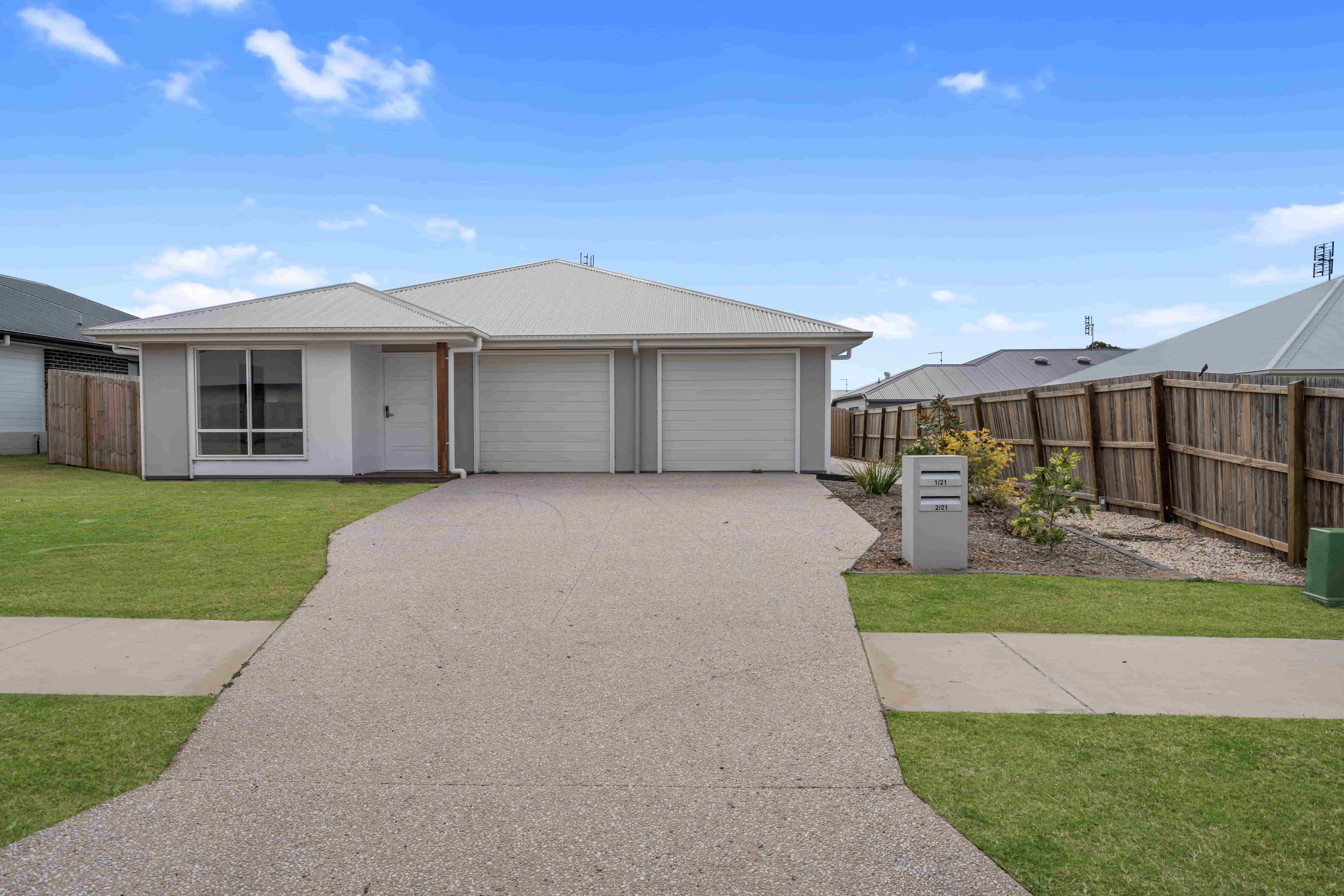 1 & 2 UNITS, COTSWOLD HILLS QLD – ROBUST HOUSE — Floorplan 1