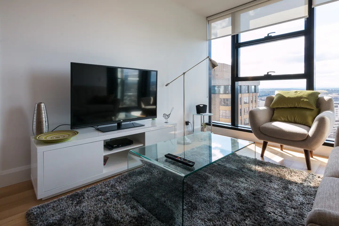 Accessible Accommodation in Melbourne CBD - Available now for MTA/STA — Home image 3