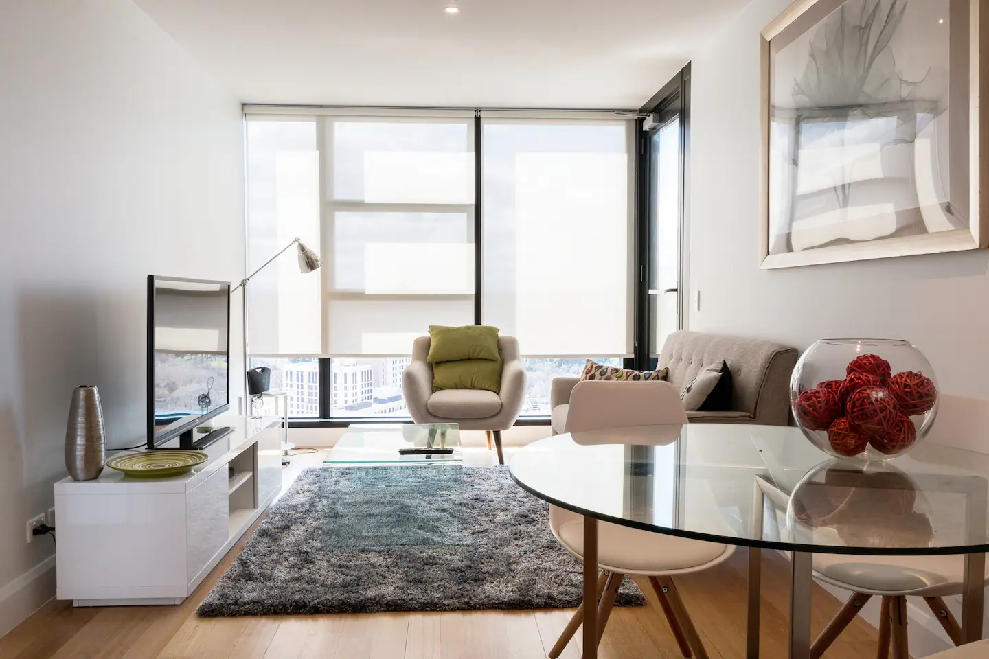Accessible Accommodation in Melbourne CBD - Available now for MTA/STA — Home image 11