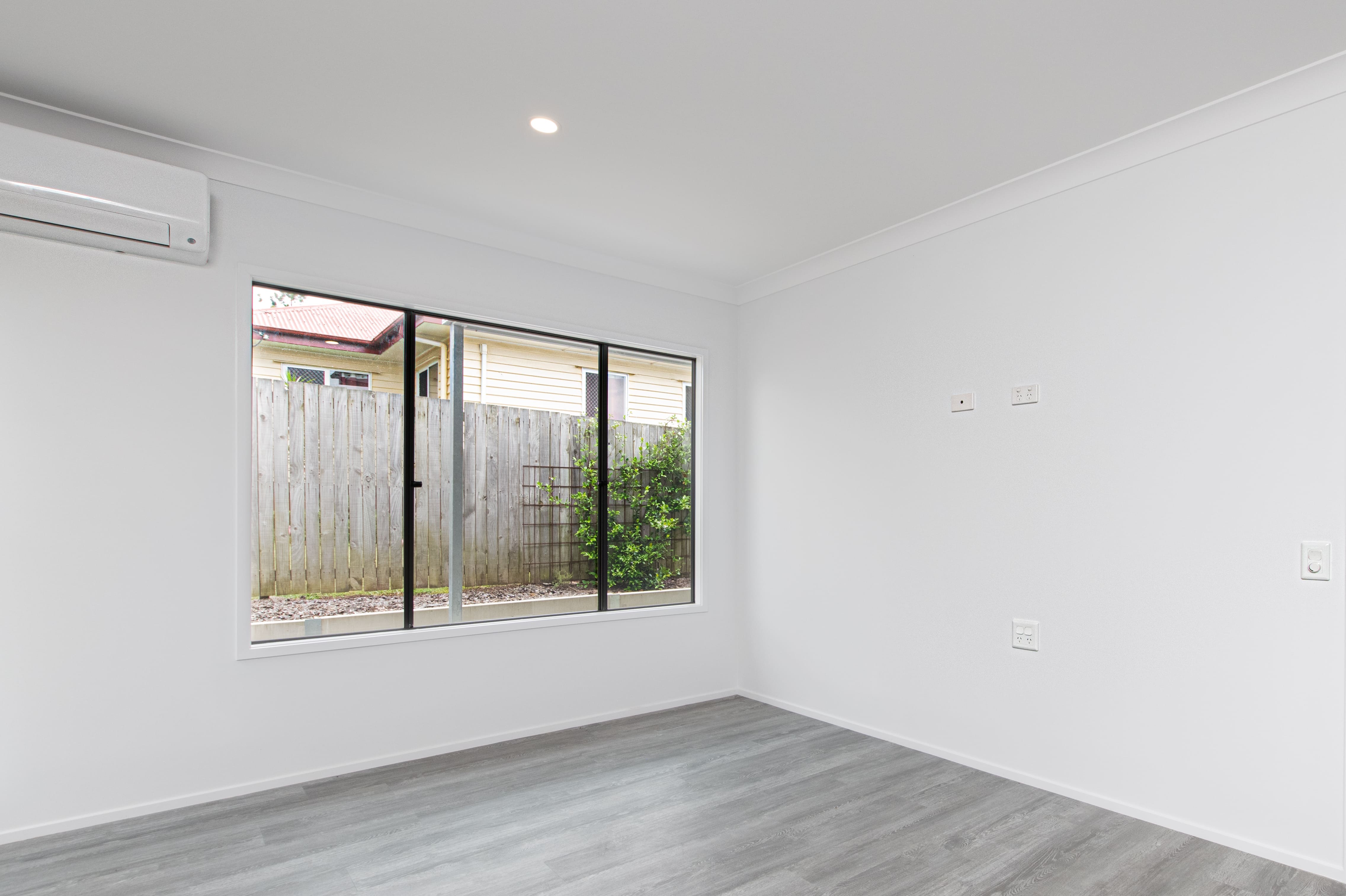 5 Bedroom Group Home, Caboolture — Home image 3