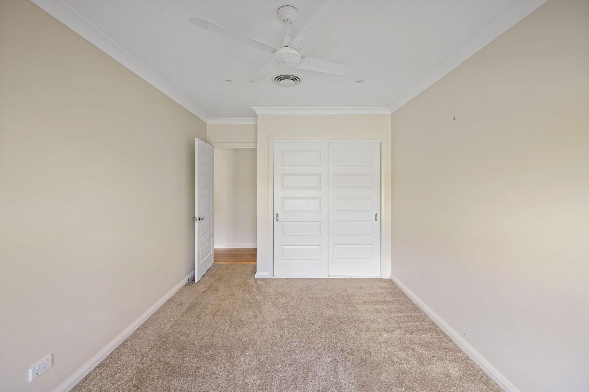 Large Home close to Mudgee CBD and Shops — Home image 5