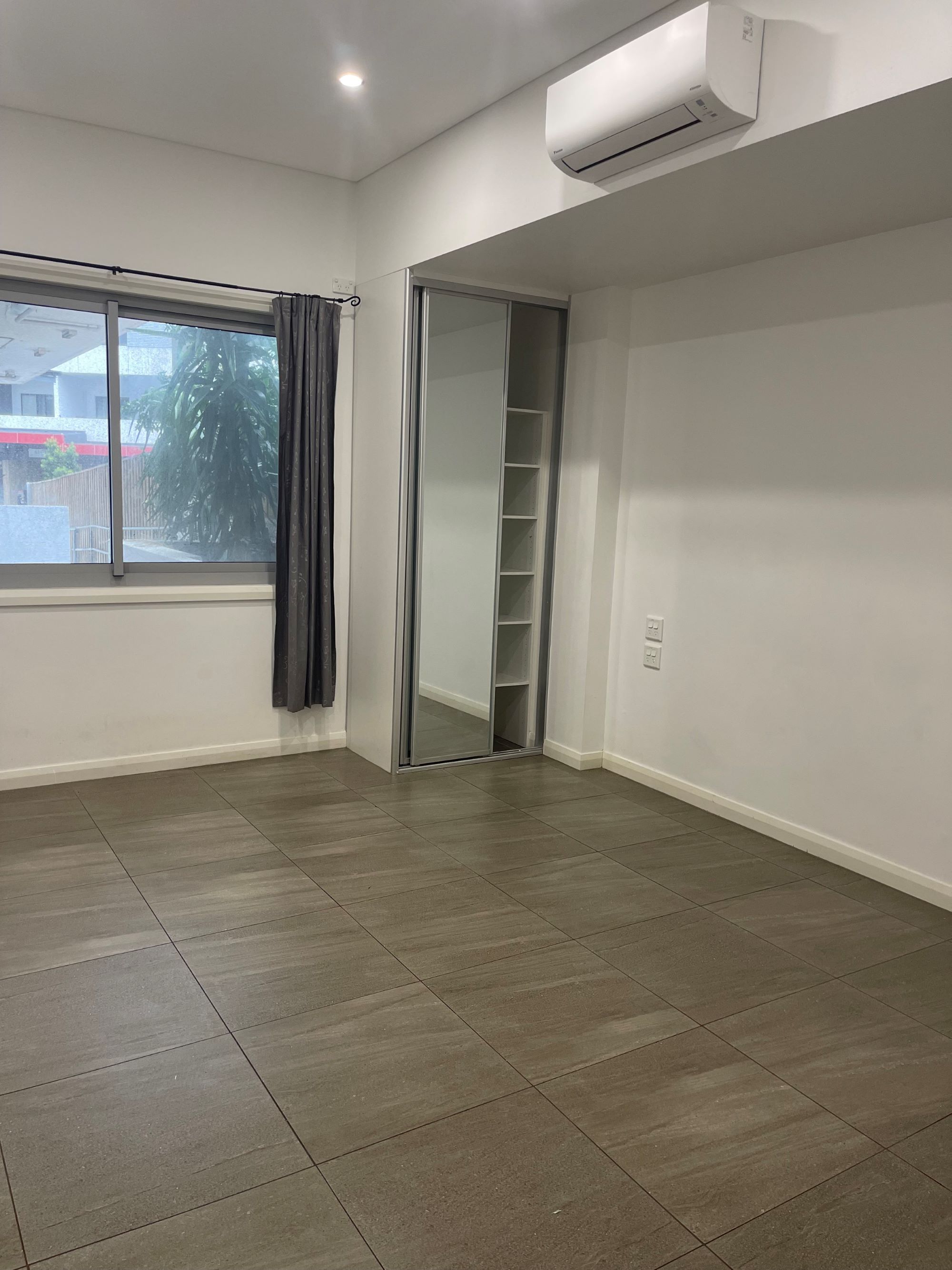 The Skyrise - Auburn SDA Apartments — Home image 5