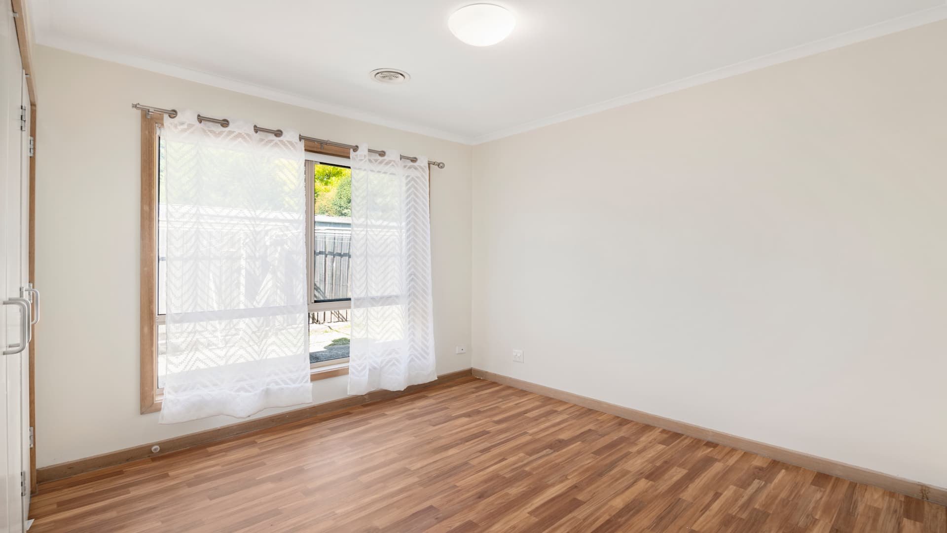 Specialist Disability Accommodation (SDA), design category ‘Improved Liveability’ in Blackburn South, VIC — Home image 6