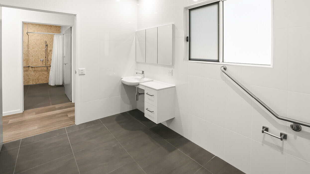 Discover Modern Living in White Rock, Cairns — Home image 19