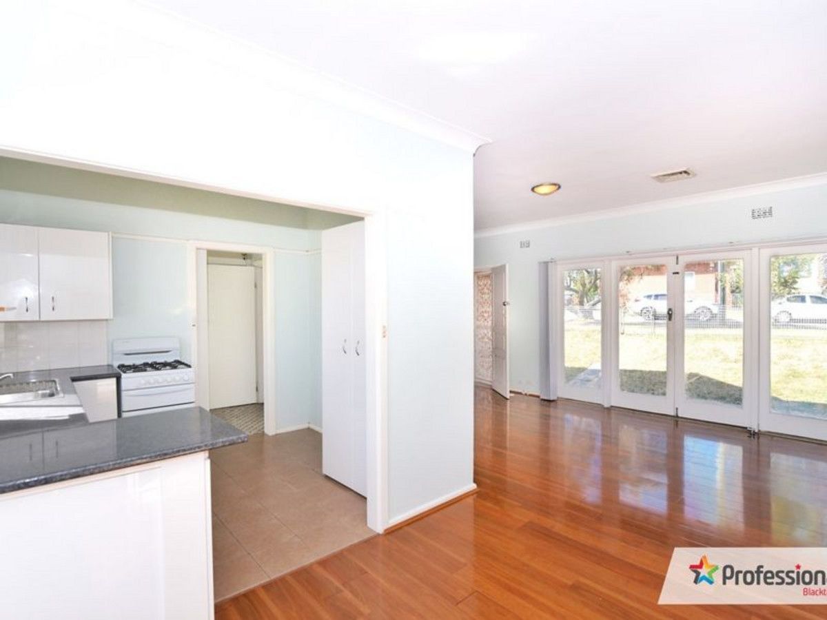 Blacktown House — Home image 4