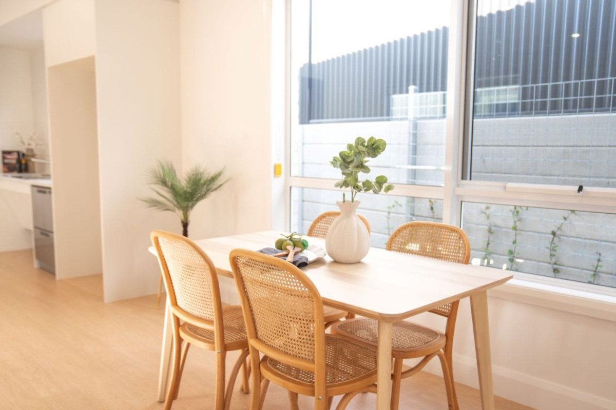 Para Hills West #1 — Home image 2