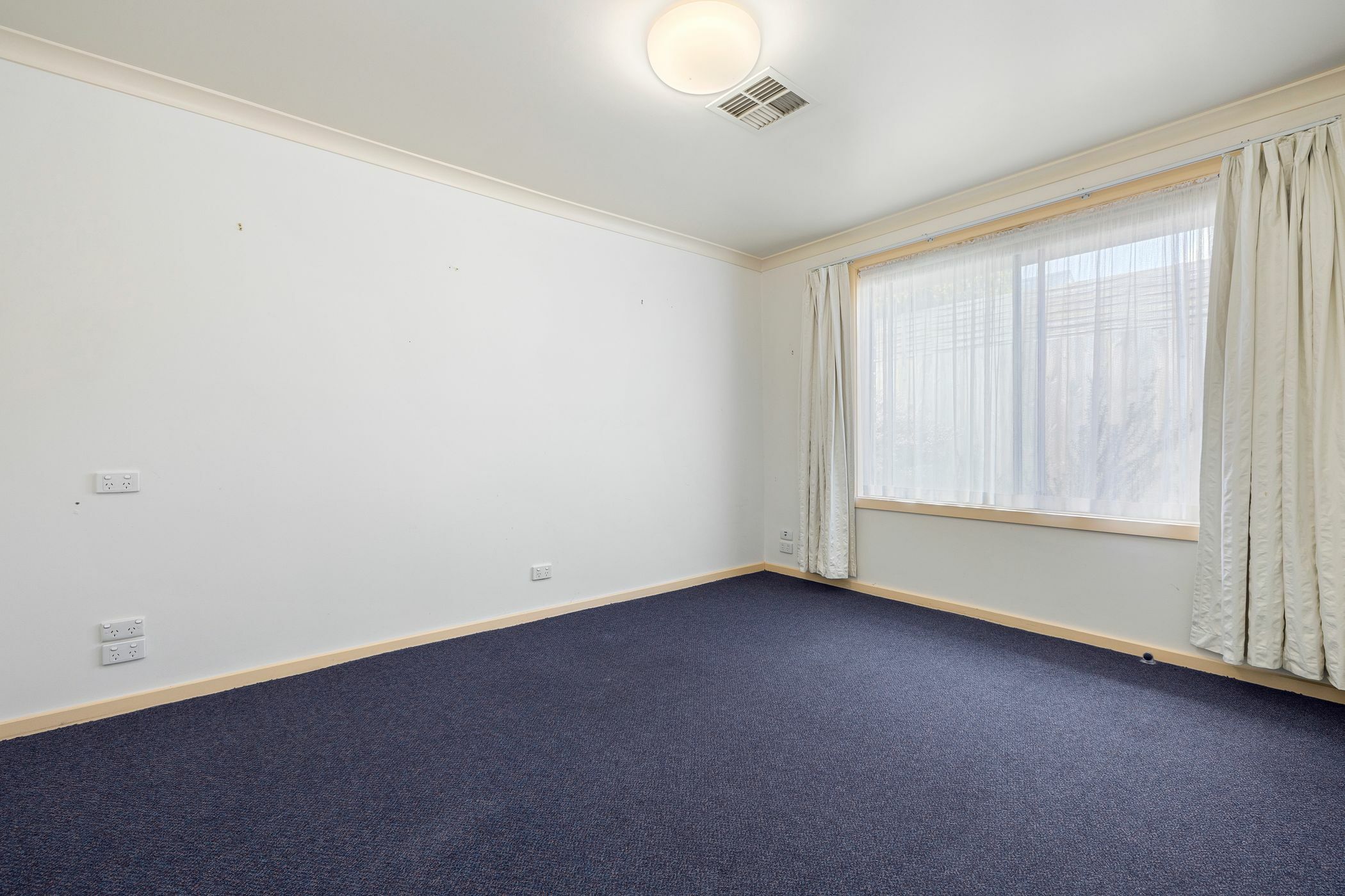 Bayside living in Frankston — Home image 7