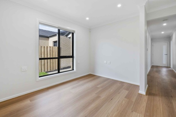 Mooroolbark – 1 Bedroom Robust Unit — Home image 3