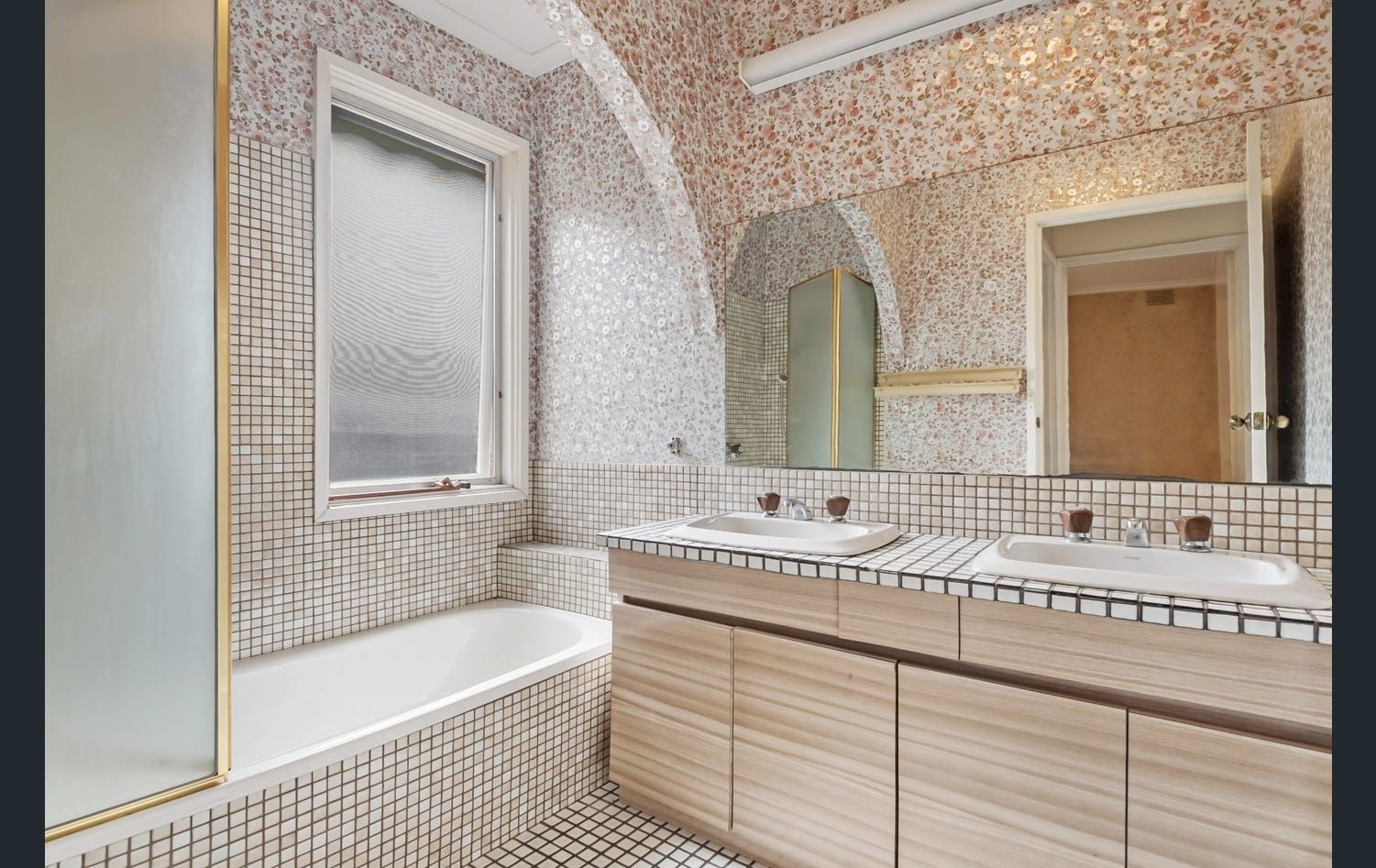 Vintage 3bedroom house in BUNDOORA (5km away from hospital) — Home image 6