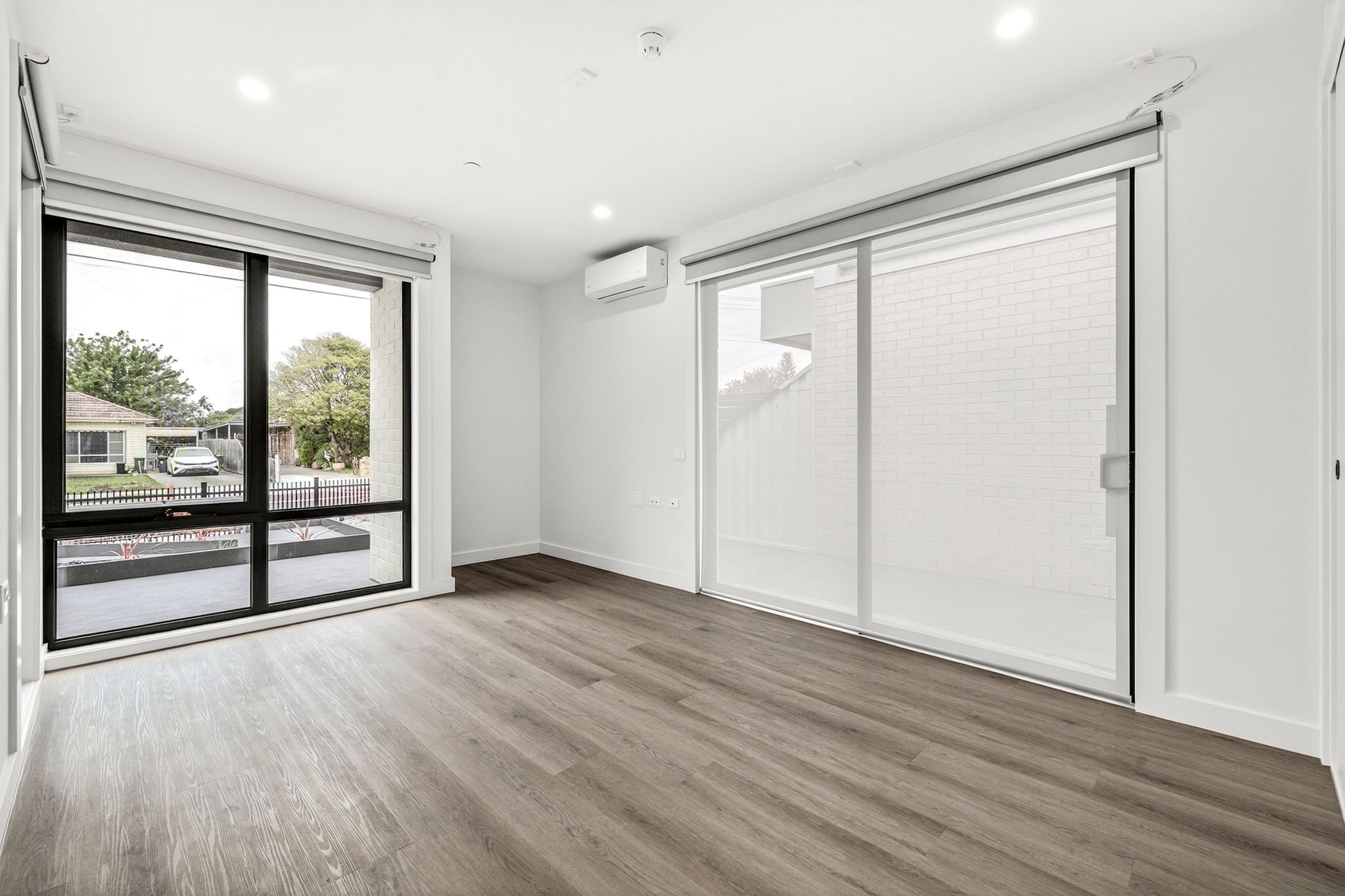 Supported Independent Living in Hadfield — Home image 5