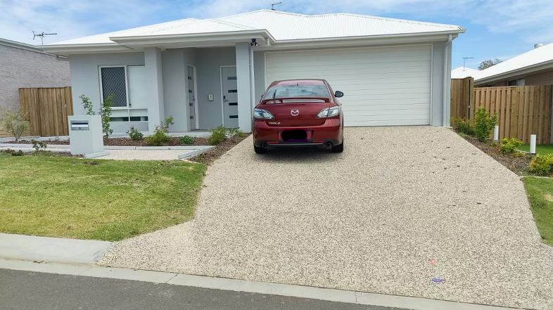 3 Bedroom home with OOA in Bundamba, Queensland — Home image 6