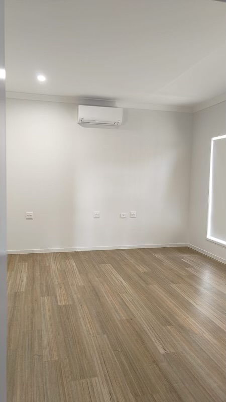 3 Bedroom home with OOA in Bundamba, Queensland — Home image 7
