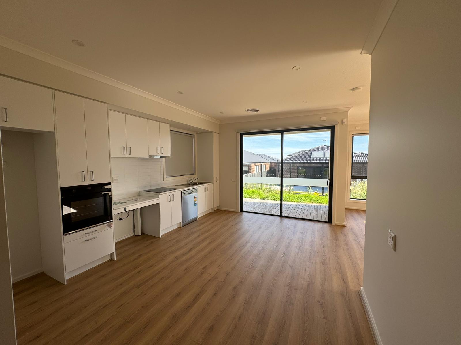 Premium Robust SDA Home in Beveridge, VIC 3753 — Home image 9