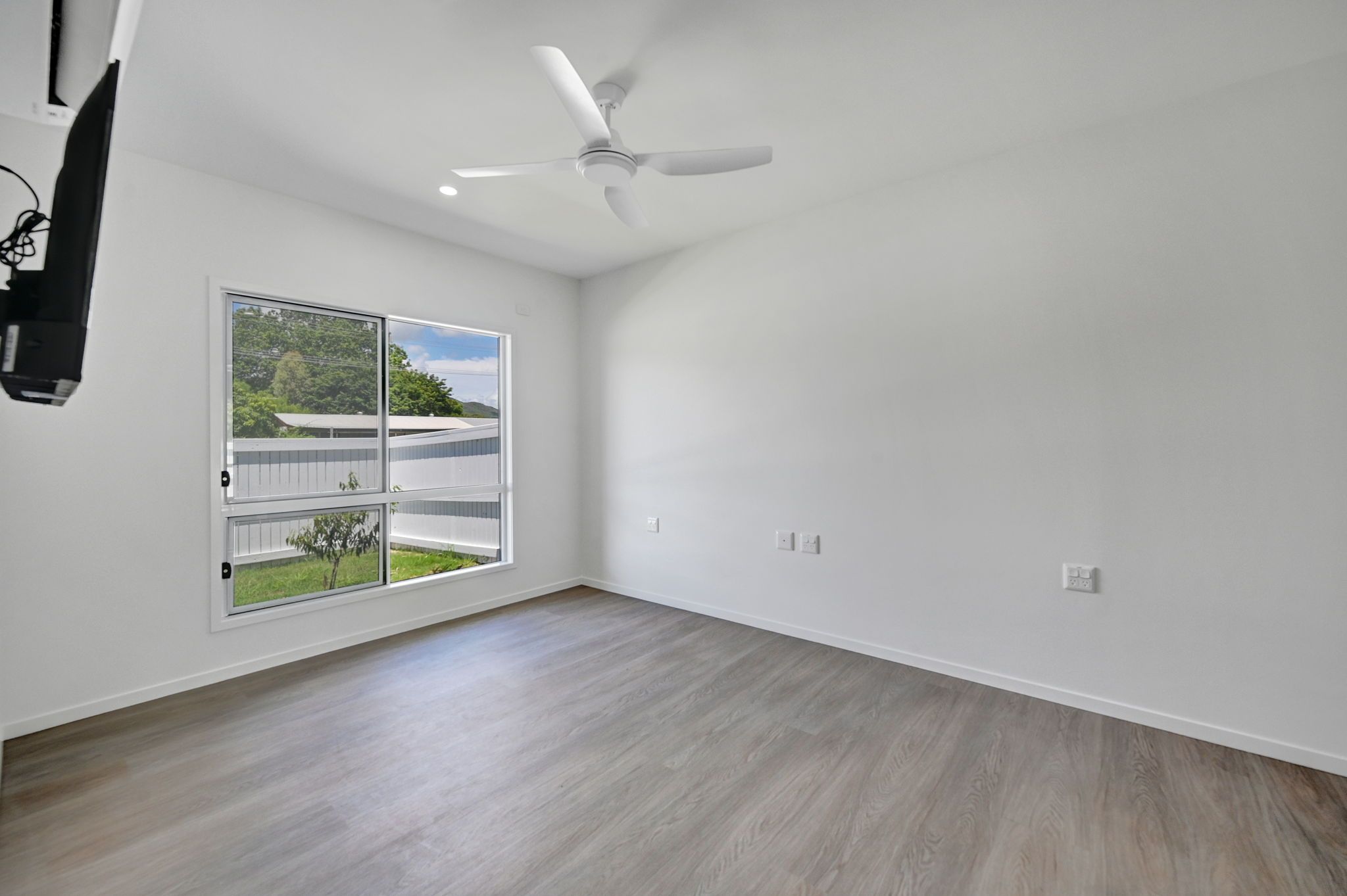 1 SDA + OOA + Guest Room Duplex, Available in Rasmussen — Home image 8