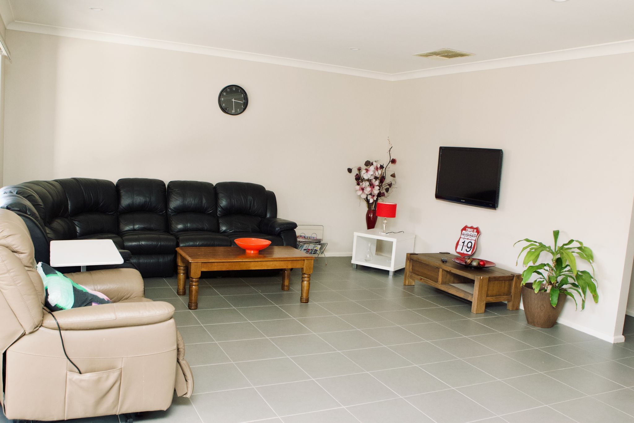 SIL/MTA/STA- Cranbourne North — Home image 13