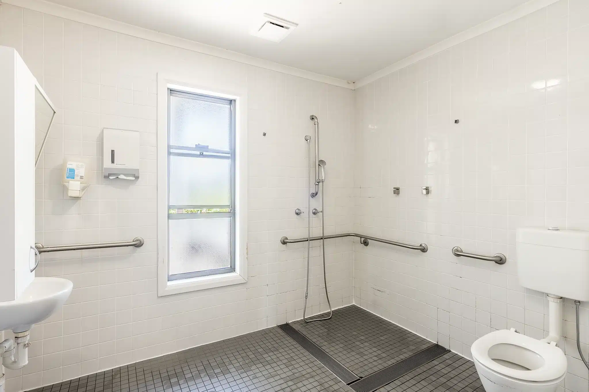Enjoy Comfort & Convenience in Merrylands — Home image 7