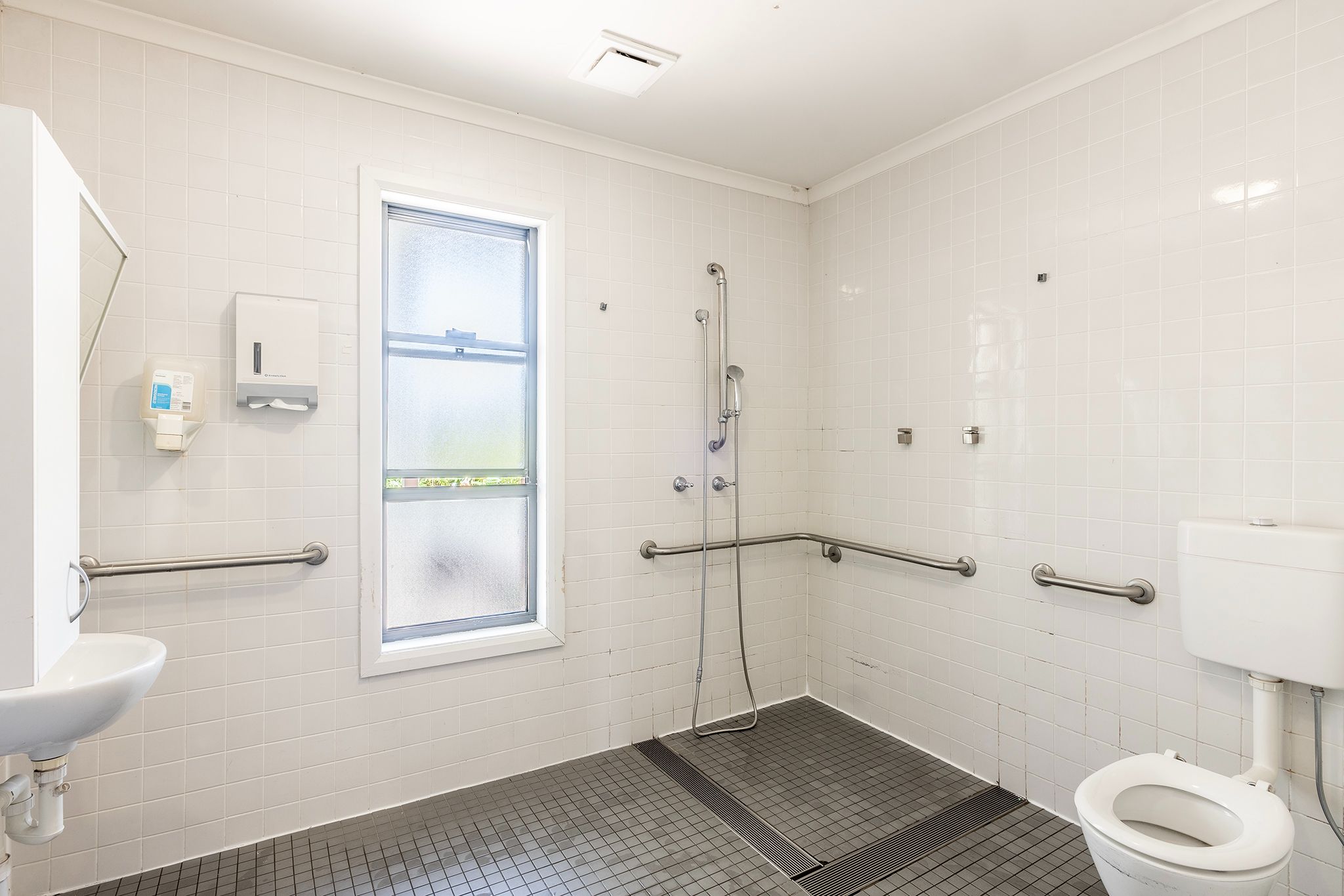 Comfortable and spacious home in Merrylands — Home image 15