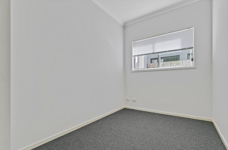 Crater St — Home image 5