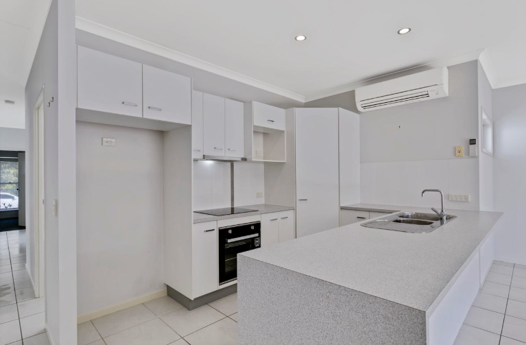Crater St — Home image 4