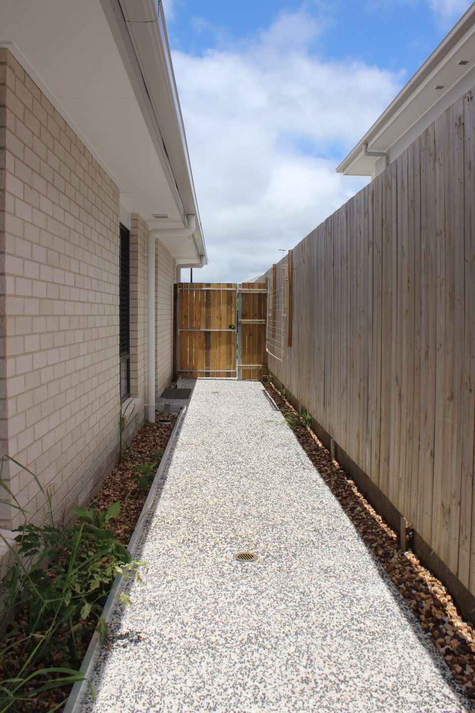 Blueberry Place, Redland Bay, QLD  High Physical Support Property — Home image 8