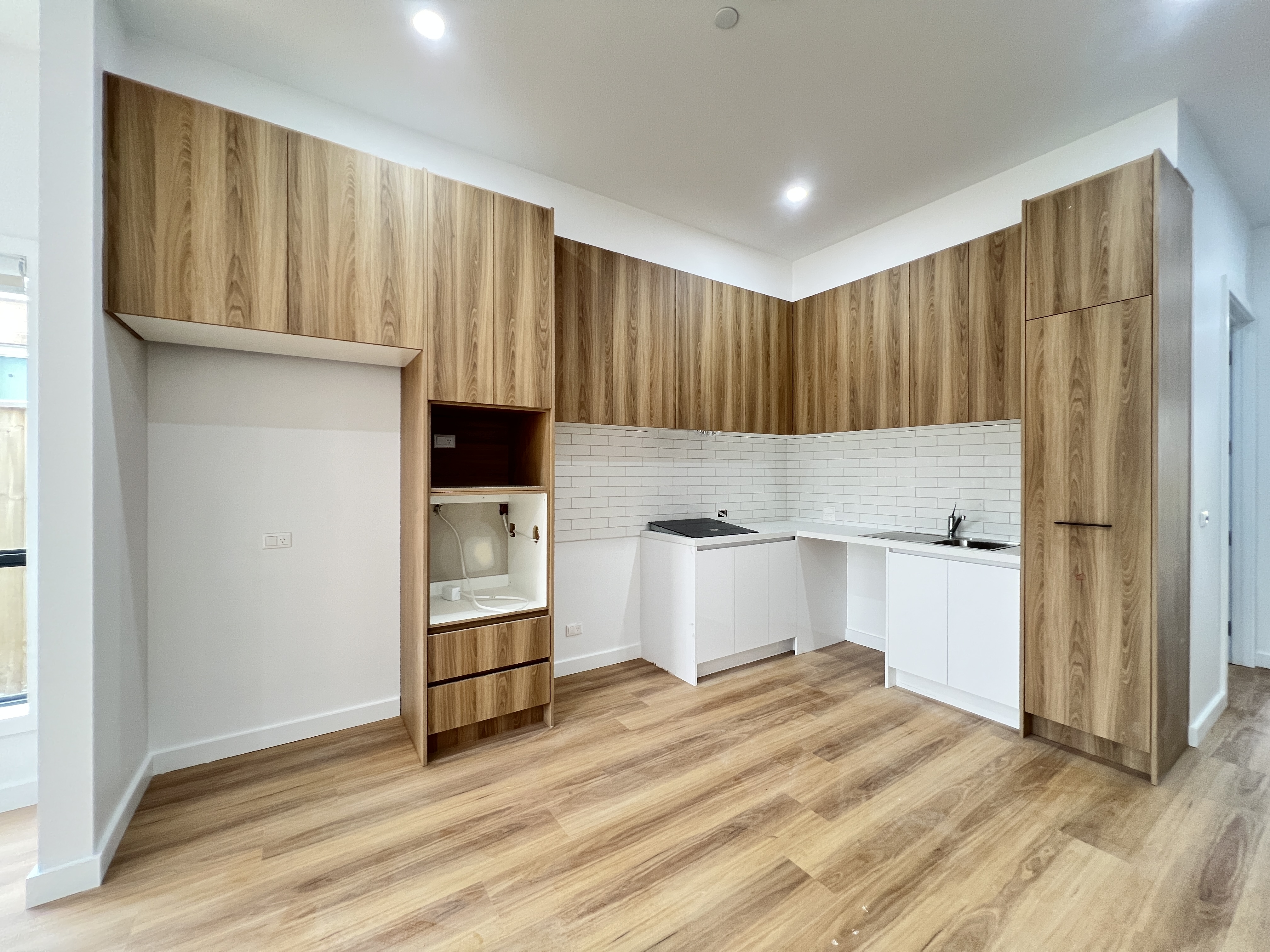2+OOA HPS SDA Home in Prime Thomastown Location — Home image 3