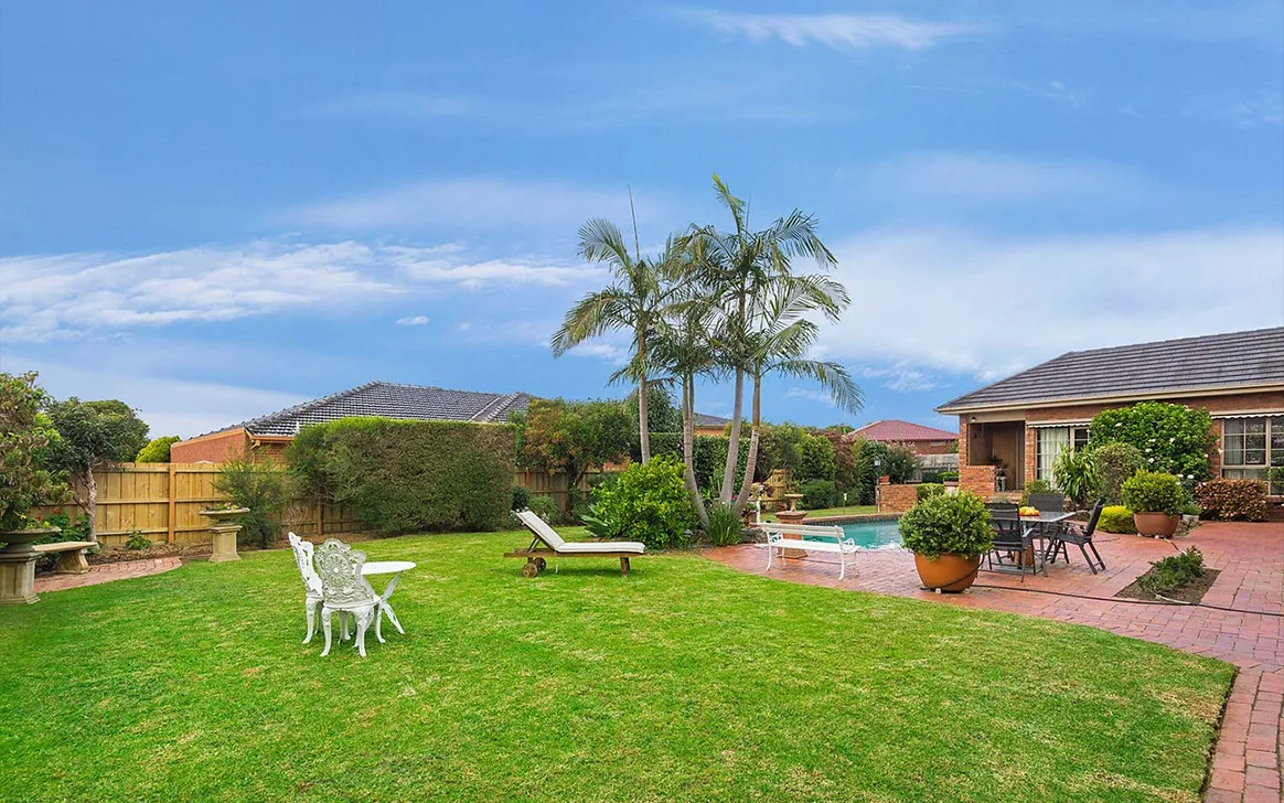 Welcoming and Spacious SIL Home in Wheelers Hill — Home image 3