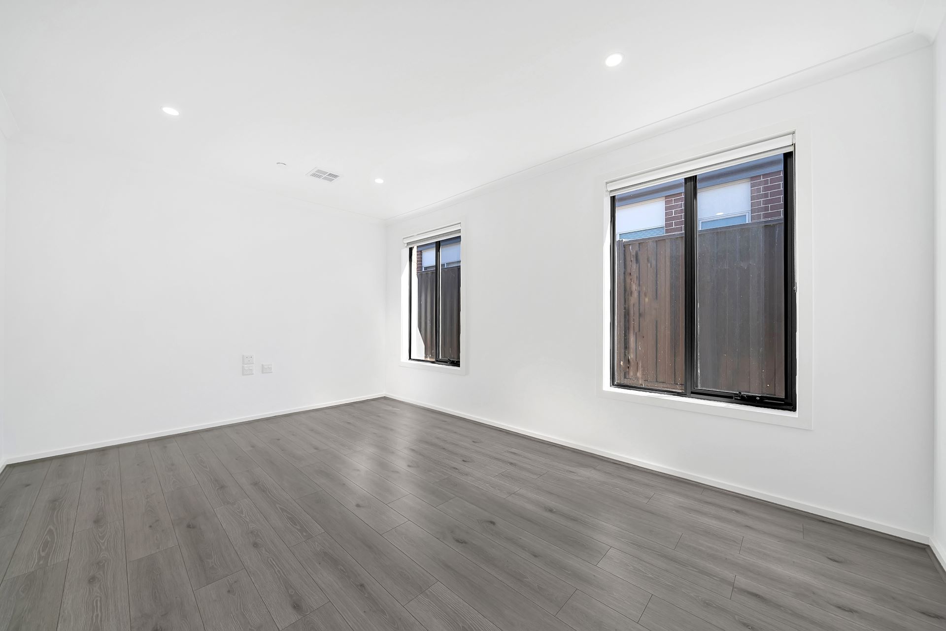 Wollert - 4 Resident House - Vacancy — Home image 3